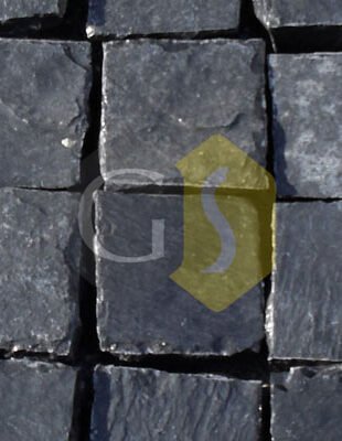 Cobblestone That Brings Charm to Driveways and Walkways