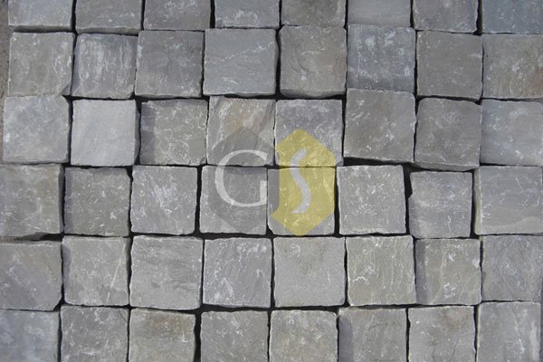 Cobbles Supplier Offering Versatile Stone for All Weather Use